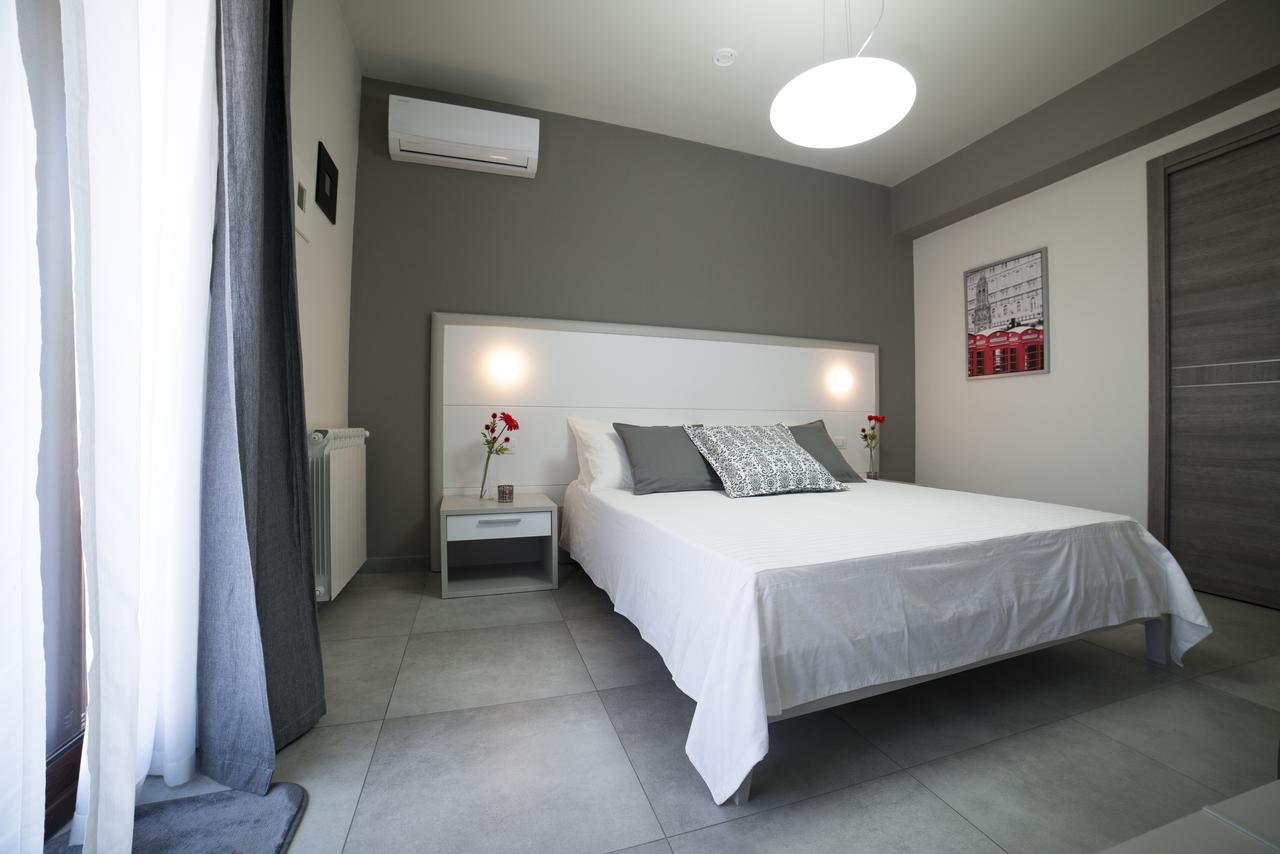 Sikania Casa Diamond Messina Esterno foto